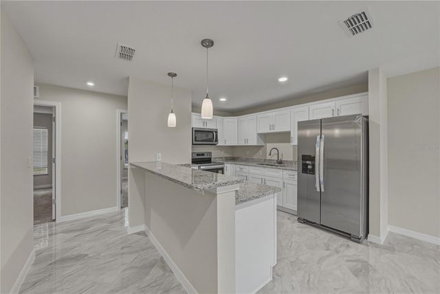 2428 MOSSWOOD LANE, Lakeland, FL 33801