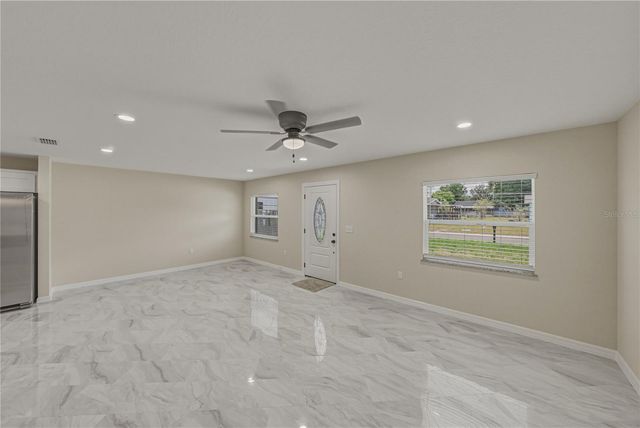 2428 MOSSWOOD LANE, Lakeland, FL 33801