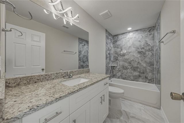 2428 MOSSWOOD LANE, Lakeland, FL 33801