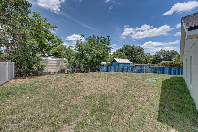 2428 MOSSWOOD LANE, Lakeland, FL 33801