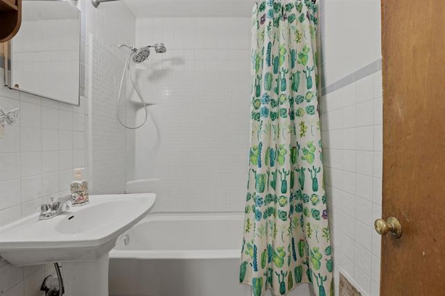 2100 N Midwest Boulevard, Oklahoma City, OK 73141