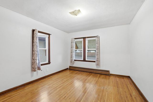 227 Maryland Avenue W, Saint Paul, MN 55117