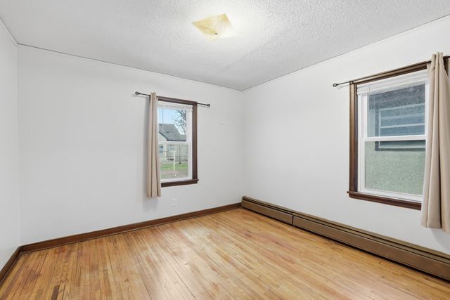 227 Maryland Avenue W, Saint Paul, MN 55117