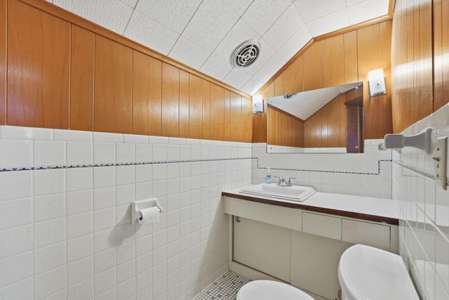 227 Maryland Avenue W, Saint Paul, MN 55117