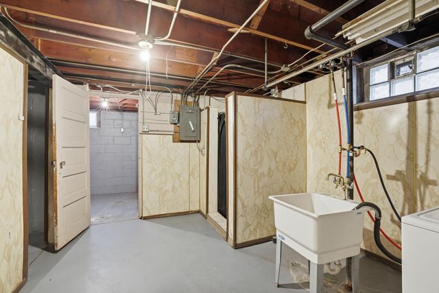 227 Maryland Avenue W, Saint Paul, MN 55117