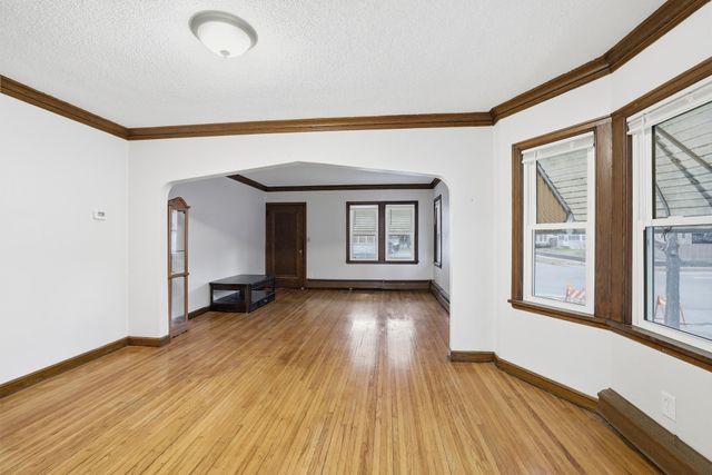 227 Maryland Avenue W, Saint Paul, MN 55117