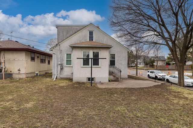 227 Maryland Avenue W, Saint Paul, MN 55117