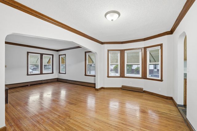 227 Maryland Avenue W, Saint Paul, MN 55117