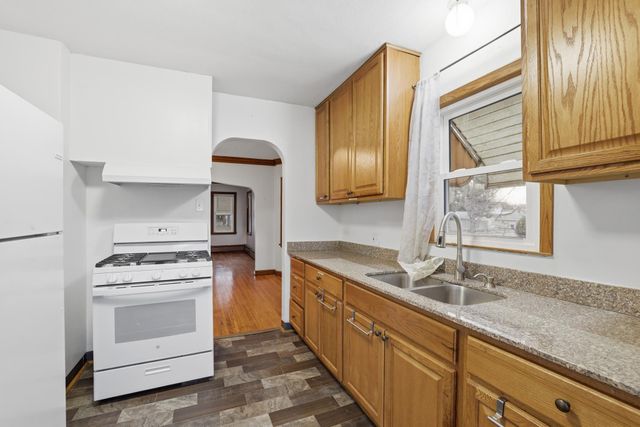 227 Maryland Avenue W, Saint Paul, MN 55117