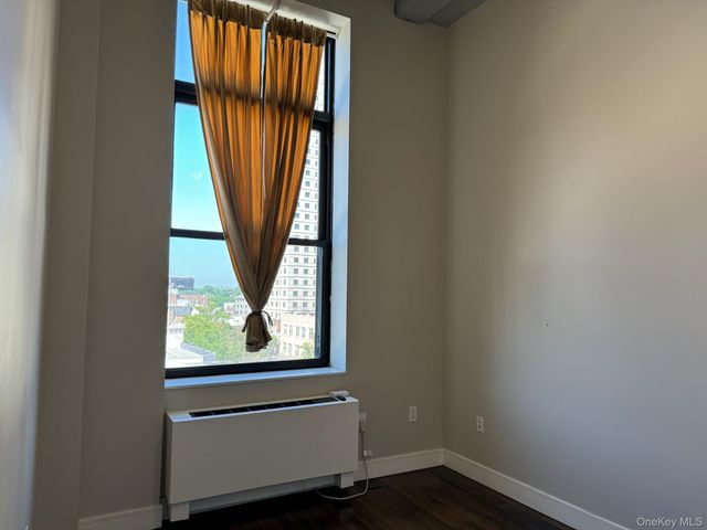 25 Leroy Place 405, New Rochelle, NY 10805