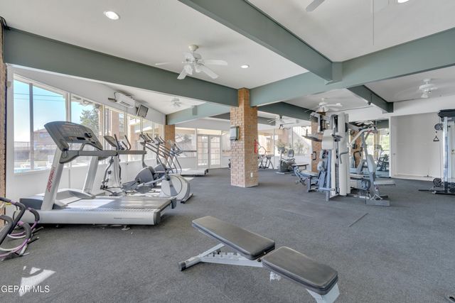 4433 N Stanton Street 317, El Paso, TX 79902