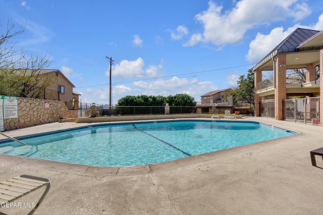 4433 N Stanton Street 317, El Paso, TX 79902