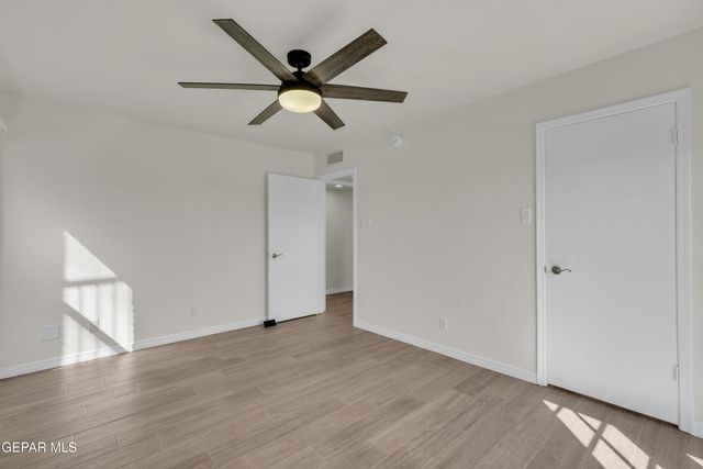 4433 N Stanton Street 317, El Paso, TX 79902