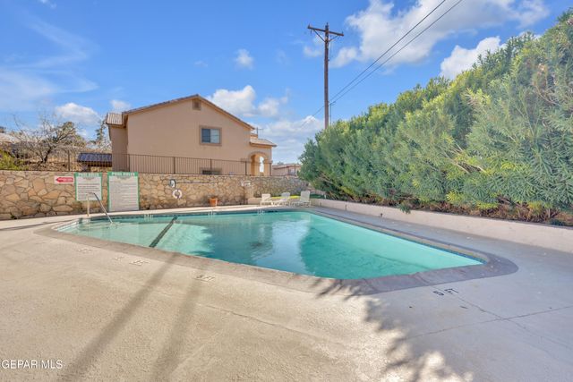 4433 N Stanton Street 317, El Paso, TX 79902