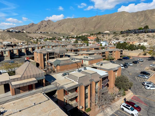 4433 N Stanton Street 317, El Paso, TX 79902