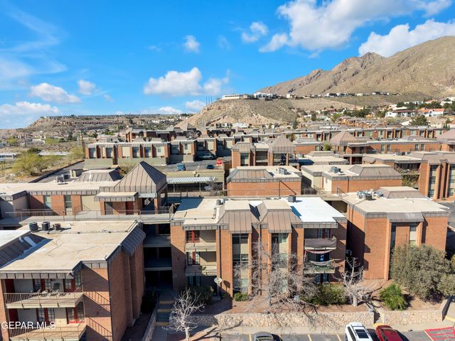 4433 N Stanton Street 317, El Paso, TX 79902