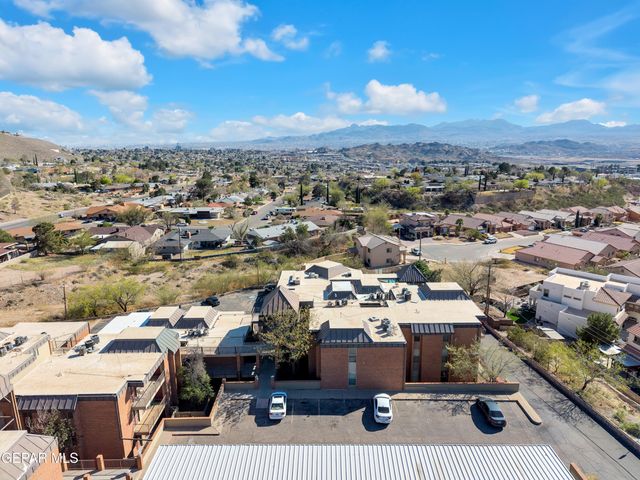 4433 N Stanton Street 317, El Paso, TX 79902