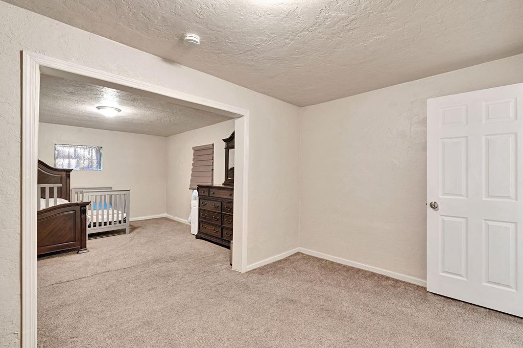 Image 20 of property listing at 3604 E Olive Avenue, Fresno, CA 93702