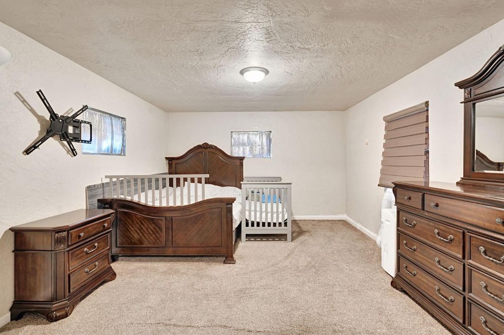 Image 21 of property listing at 3604 E Olive Avenue, Fresno, CA 93702