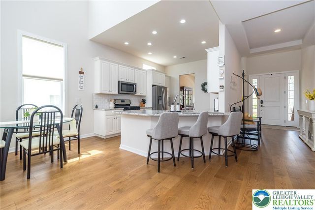 1815 Valley View Drive, South Whitehall Twp, PA 18104
