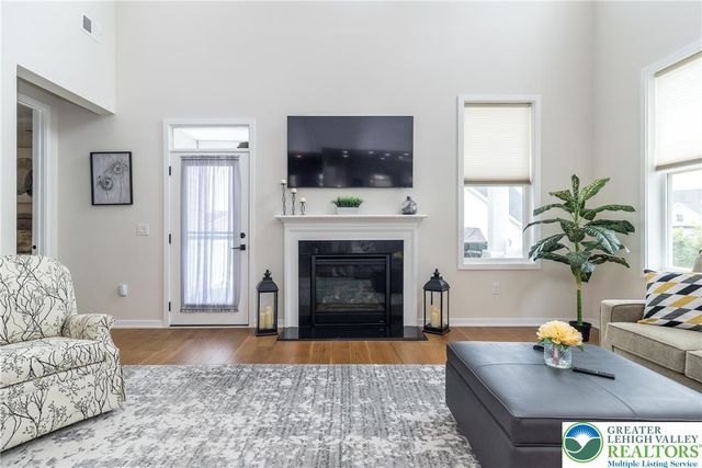 1815 Valley View Drive, South Whitehall Twp, PA 18104