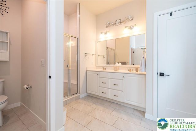1815 Valley View Drive, South Whitehall Twp, PA 18104