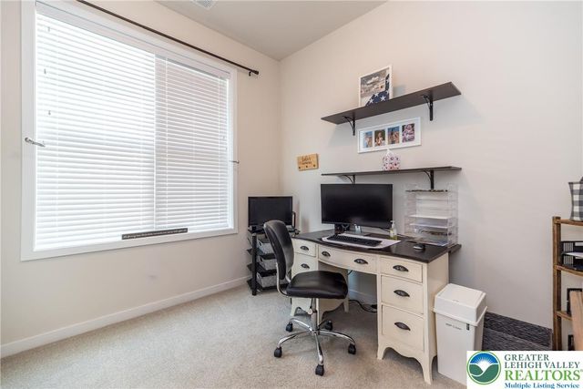 1815 Valley View Drive, South Whitehall Twp, PA 18104