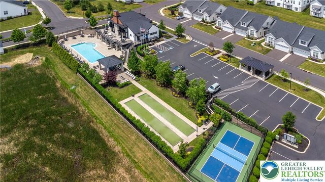 1815 Valley View Drive, South Whitehall Twp, PA 18104