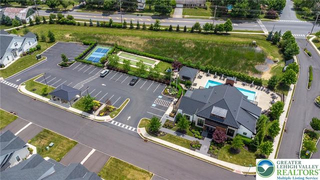 1815 Valley View Drive, South Whitehall Twp, PA 18104