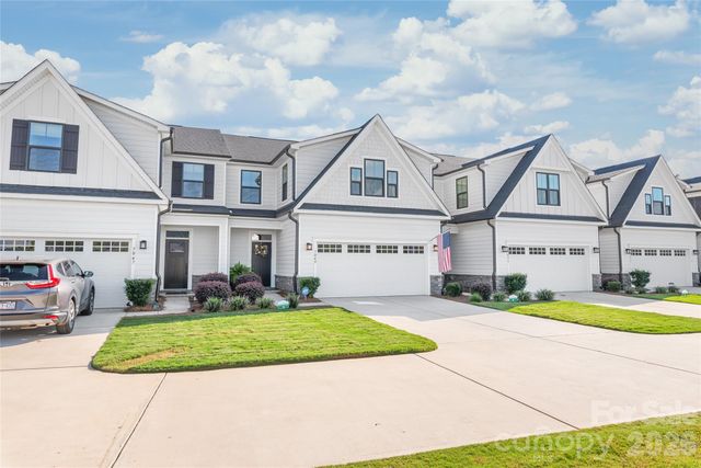 7049 Old Evergreen Parkway, Indian Trail, NC 28079
