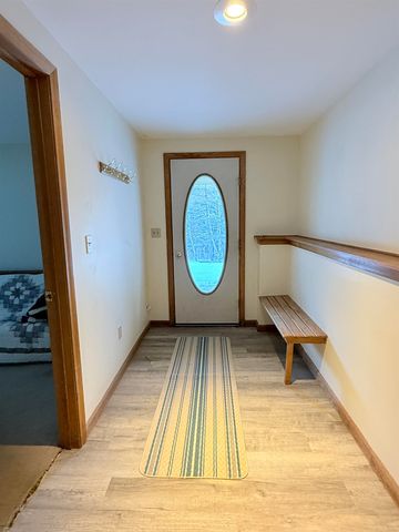 32 Plumley Avenue, Ludlow, VT 05149