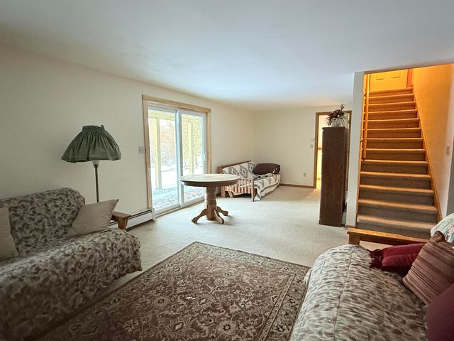 32 Plumley Avenue, Ludlow, VT 05149