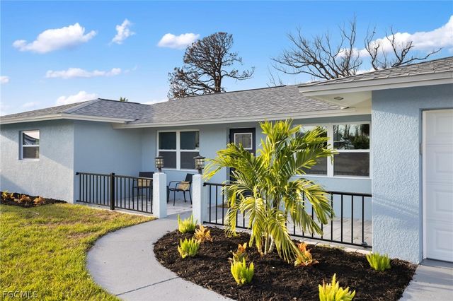 1940 Pennsylvania AVE, Englewood, FL 34224