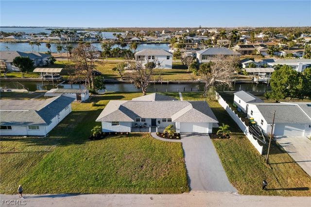 1940 Pennsylvania AVE, Englewood, FL 34224