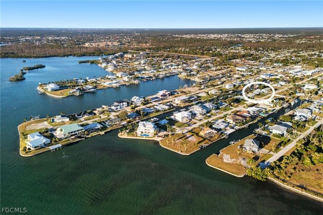 1940 Pennsylvania AVE, Englewood, FL 34224