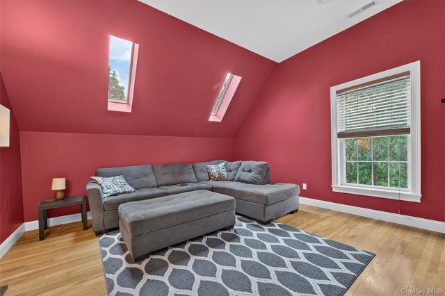 3 Harvey Way, Newburgh, NY 12550