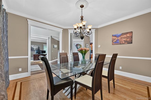 3 Harvey Way, Newburgh, NY 12550