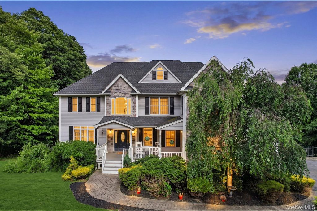 3 Harvey Way, Newburgh, NY 12550