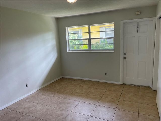 1555 Tyler Street 4, Hollywood, FL 33020
