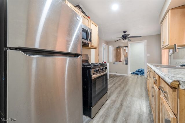 18851 Raymond Street, Maple Heights, OH 44137