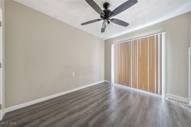 18851 Raymond Street, Maple Heights, OH 44137