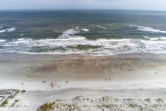 601 1ST Street 3G, Jacksonville Beach, FL 32250