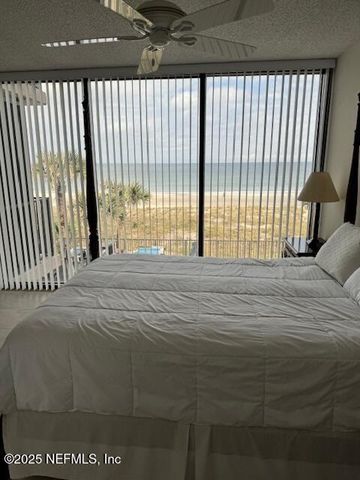 601 1ST Street 3G, Jacksonville Beach, FL 32250