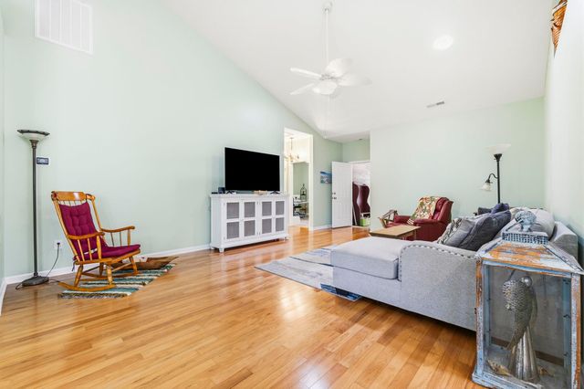 284 Archdale St., Myrtle Beach, SC 29588