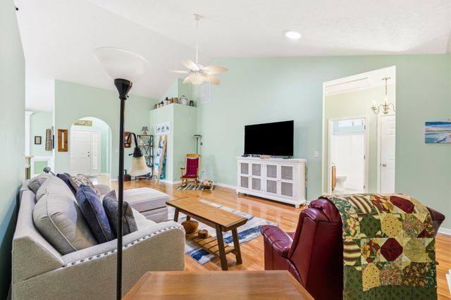 284 Archdale St., Myrtle Beach, SC 29588