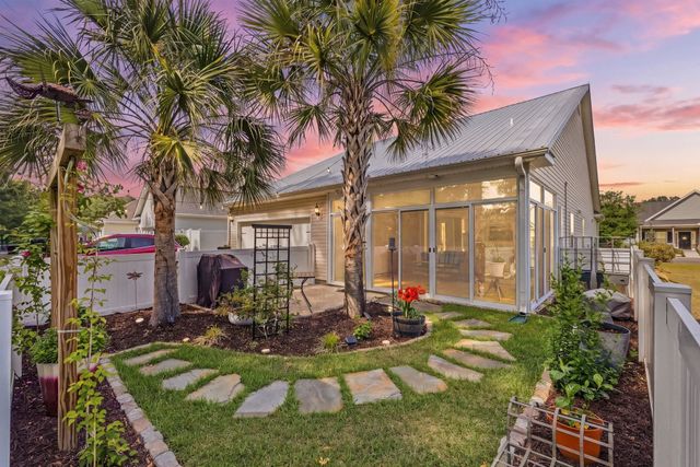 284 Archdale St., Myrtle Beach, SC 29588