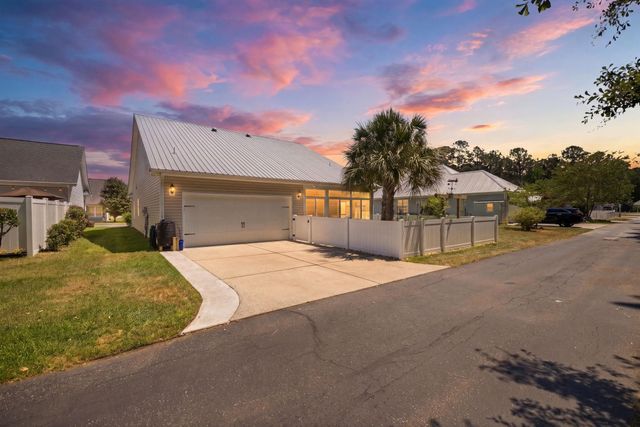 284 Archdale St., Myrtle Beach, SC 29588