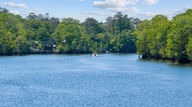 284 Archdale St., Myrtle Beach, SC 29588