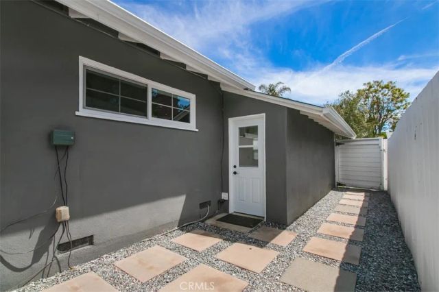22031 W Galvez Street, Woodland Hills, CA 91364