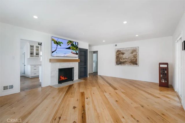 22031 W Galvez Street, Woodland Hills, CA 91364